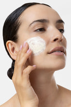 Carica l'immagine nel visualizzatore di Gallery, Face Scrub Shea & Ceramide