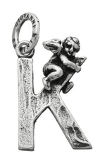 Carica l'immagine nel visualizzatore di Gallery, CHARM LETTERA CON ANGELO