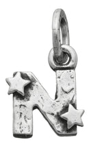 Carica l'immagine nel visualizzatore di Gallery, CHARM LETTERA CON STELLE