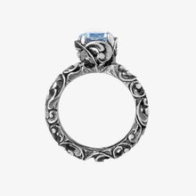Carica l'immagine nel visualizzatore di Gallery, Anello Solitario con Topazio Azzurro