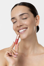 Carica l'immagine nel visualizzatore di Gallery, Lip Oil Berries
