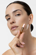 Carica l'immagine nel visualizzatore di Gallery, Lip Oil Cocoa
