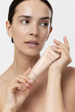 Carica l'immagine nel visualizzatore di Gallery, Handcream Almond &amp; Shea Butter
