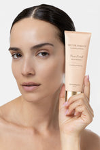 Carica l'immagine nel visualizzatore di Gallery, Face Scrub Shea &amp; Ceramide
