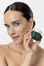 Carica l'immagine nel visualizzatore di Gallery, Face Cream Green Tea
